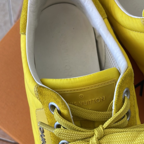 Louis Vuitton mens sneakers size LV10 - Picture 7 of 11